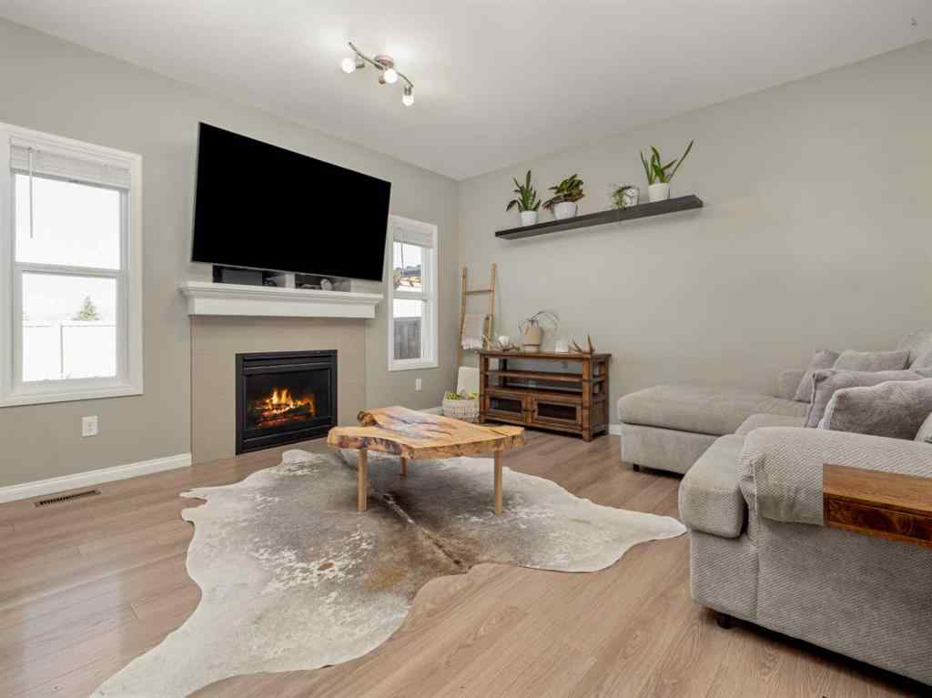 MLS® A2261561 - 583 Keystone Chase W in Copperwood Lethbridge, Residential