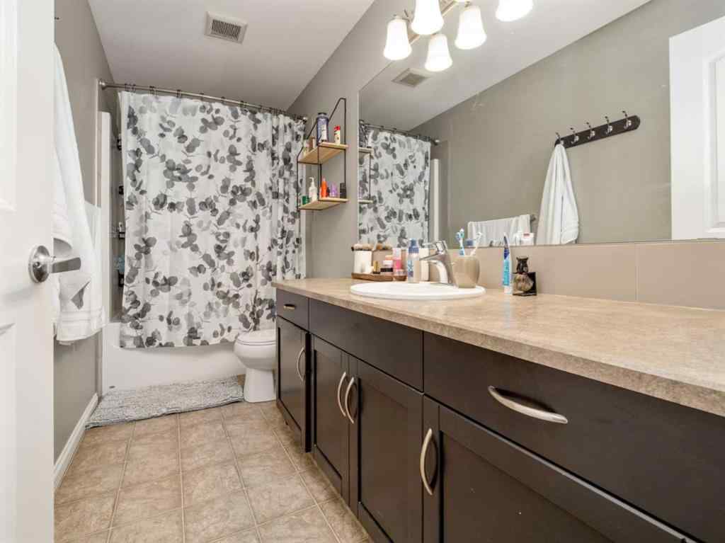 MLS® A2261561 - 583 Keystone Chase W in Copperwood Lethbridge, Residential