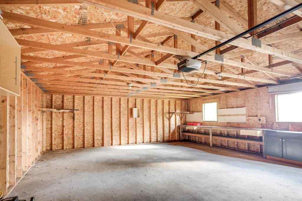 MLS® A2261565 - 5120 53 Avenue  in Central Ponoka Ponoka, Residential