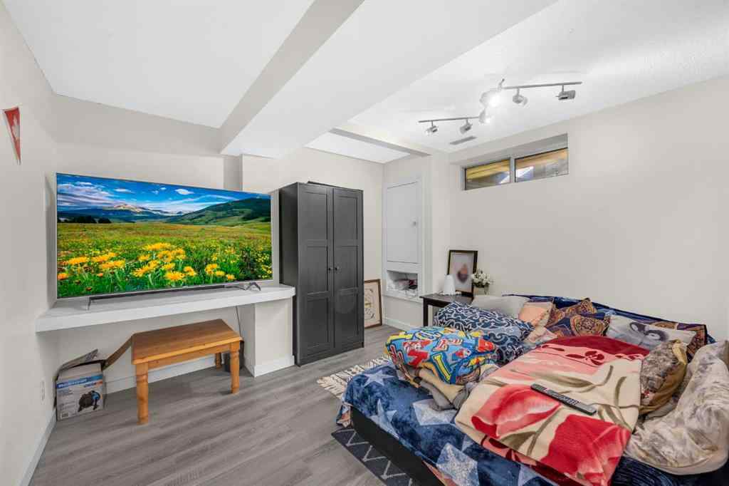 MLS® A2261567 - 4 Saddlecreek Terrace NE in Saddle Ridge Calgary, Residential