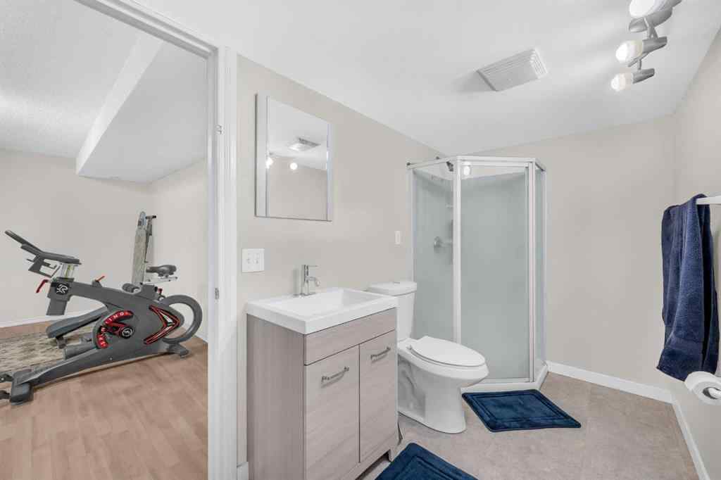 MLS® A2261567 - 4 Saddlecreek Terrace NE in Saddle Ridge Calgary, Residential