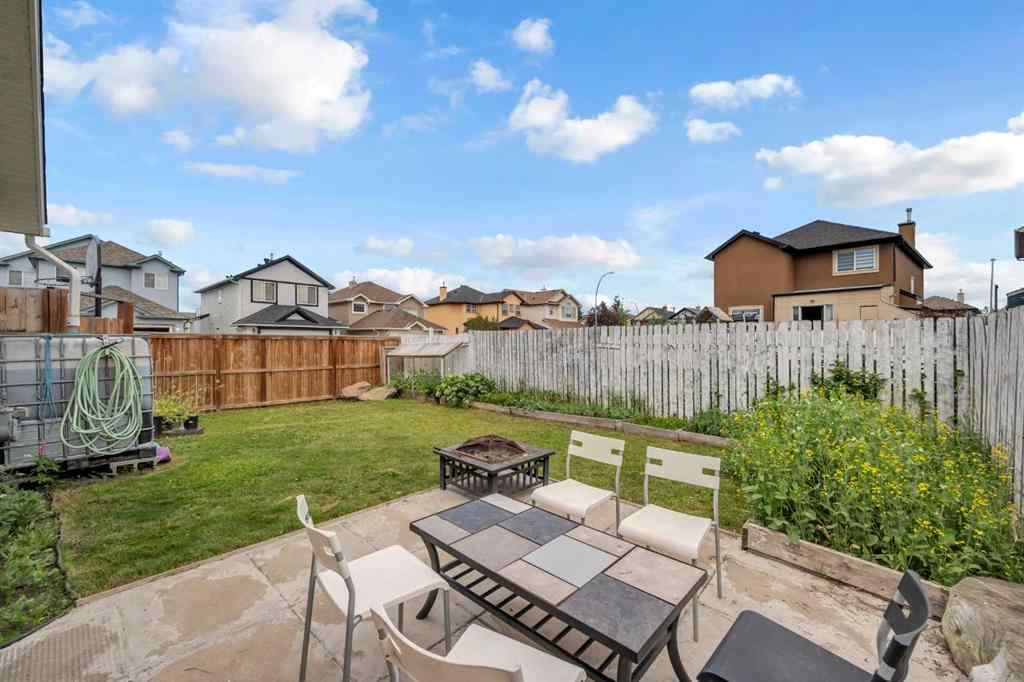 MLS® A2261567 - 4 Saddlecreek Terrace NE in Saddle Ridge Calgary, Residential