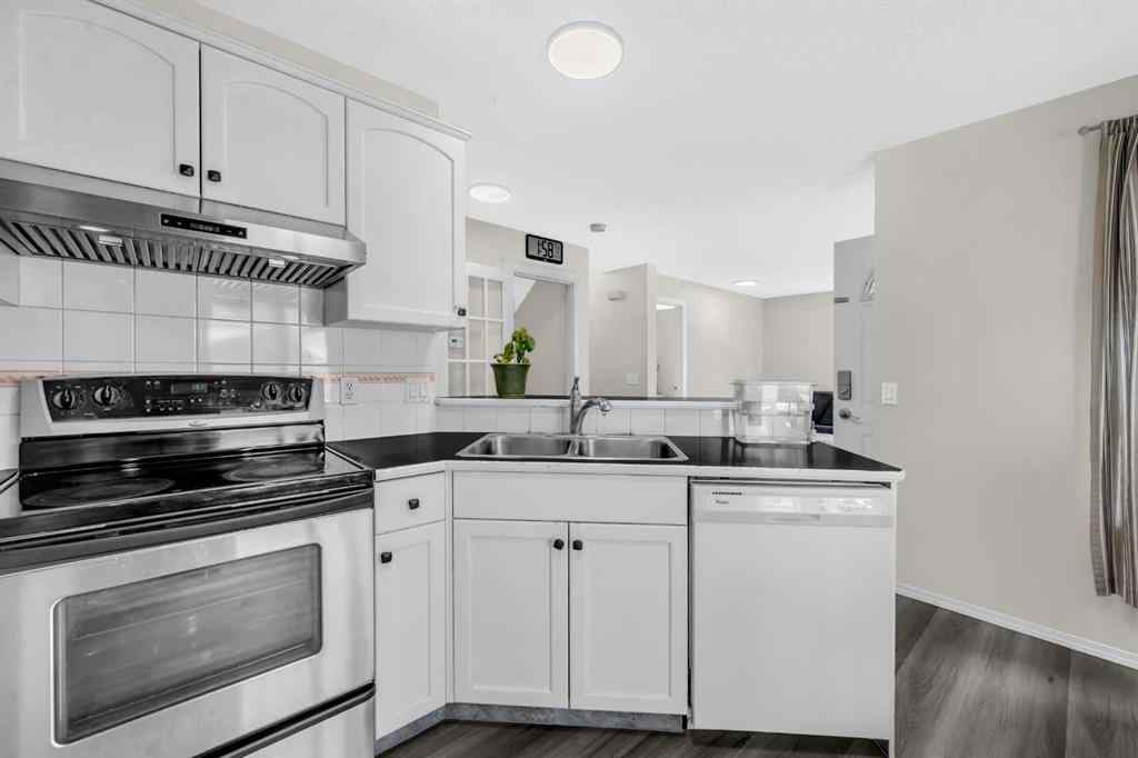 MLS® A2261567 - 4 Saddlecreek Terrace NE in Saddle Ridge Calgary, Residential