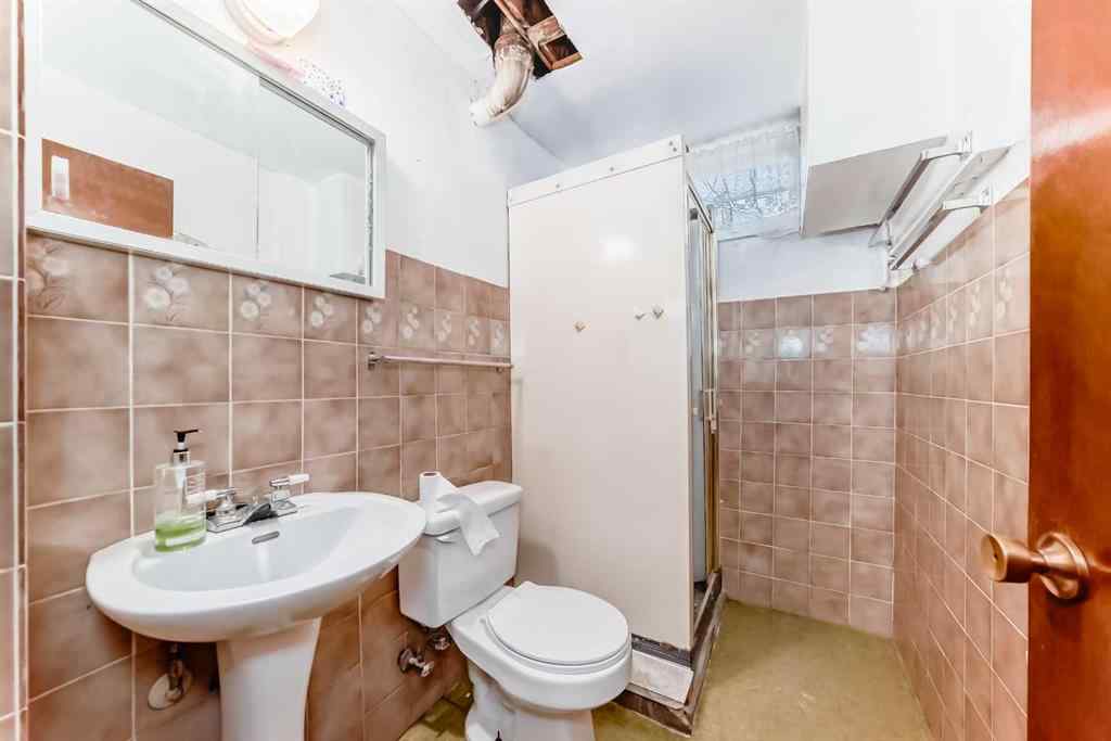 MLS® A2261569 - 59 Rosewood Road NW in Rosemont Calgary, Residential