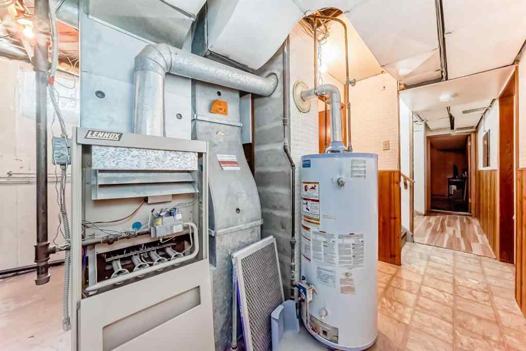 MLS® A2261569 - 59 Rosewood Road NW in Rosemont Calgary, Residential