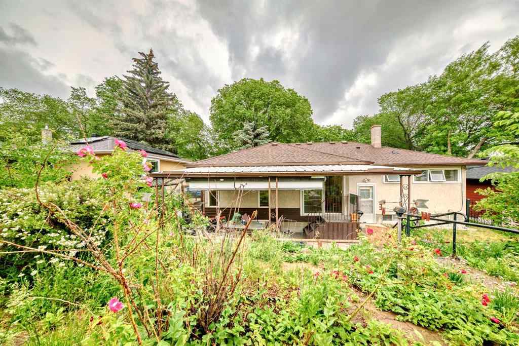 MLS® A2261569 - 59 Rosewood Road NW in Rosemont Calgary, Residential