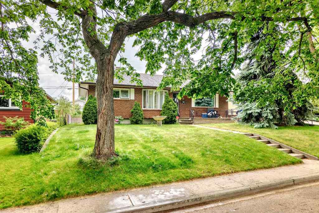 MLS® A2261569 - 59 Rosewood Road NW in Rosemont Calgary, Residential