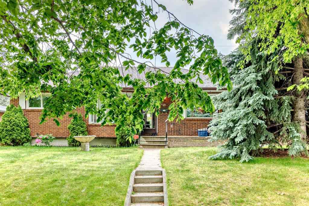 MLS® A2261569 - 59 Rosewood Road NW in Rosemont Calgary, Residential