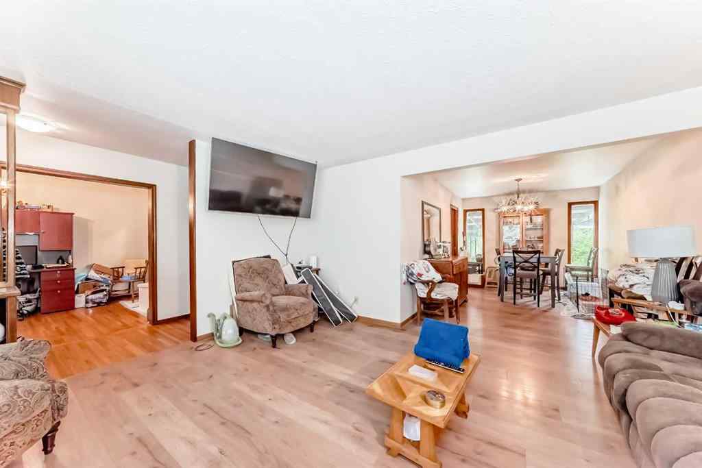 MLS® A2261569 - 59 Rosewood Road NW in Rosemont Calgary, Residential