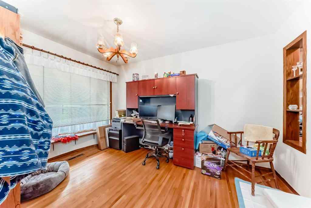 MLS® A2261569 - 59 Rosewood Road NW in Rosemont Calgary, Residential