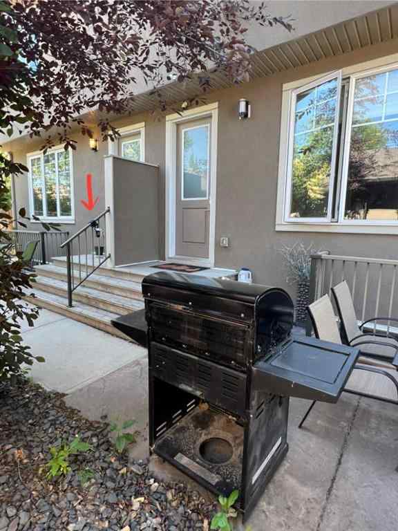 MLS® A2261571 - Unit #2 924 3 Avenue NW in Sunnyside Calgary, Residential
