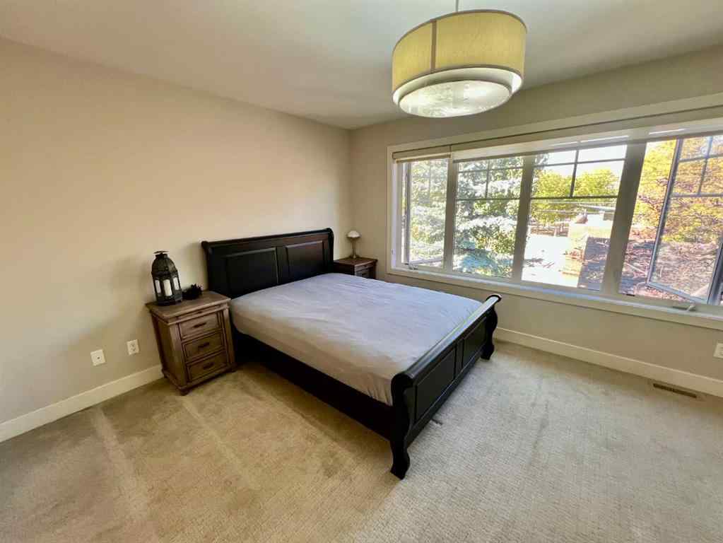 MLS® A2261571 - Unit #2 924 3 Avenue NW in Sunnyside Calgary, Residential