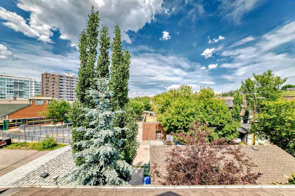 MLS® A2261571 - Unit #2 924 3 Avenue NW in Sunnyside Calgary, Residential