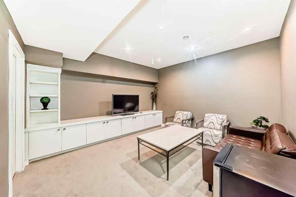 MLS® A2261571 - Unit #2 924 3 Avenue NW in Sunnyside Calgary, Residential