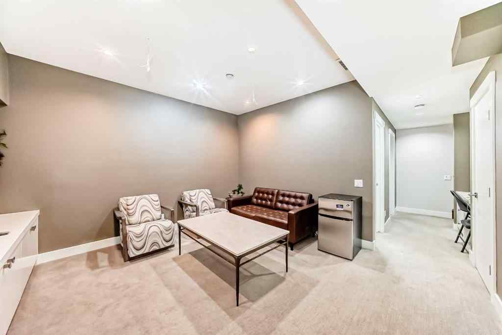 MLS® A2261571 - Unit #2 924 3 Avenue NW in Sunnyside Calgary, Residential