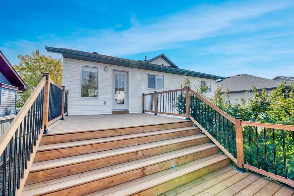 MLS® A2261576 - 102 Parklane Drive  in Aspen Creek Strathmore, Residential