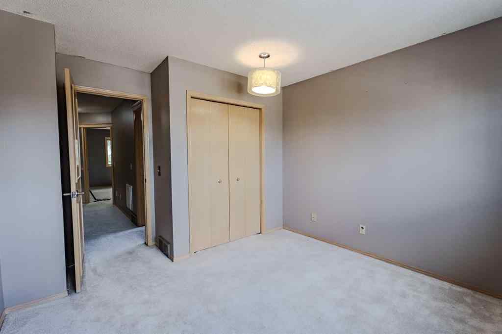 MLS® A2261577 - 135 Canterbury Court SW in Canyon Meadows Calgary, Residential