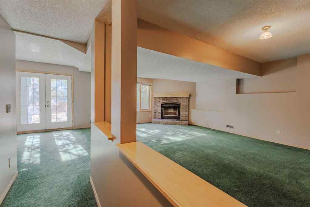 MLS® A2261577 - 135 Canterbury Court SW in Canyon Meadows Calgary, Residential