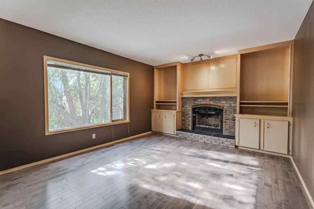 MLS® A2261577 - 135 Canterbury Court SW in Canyon Meadows Calgary, Residential