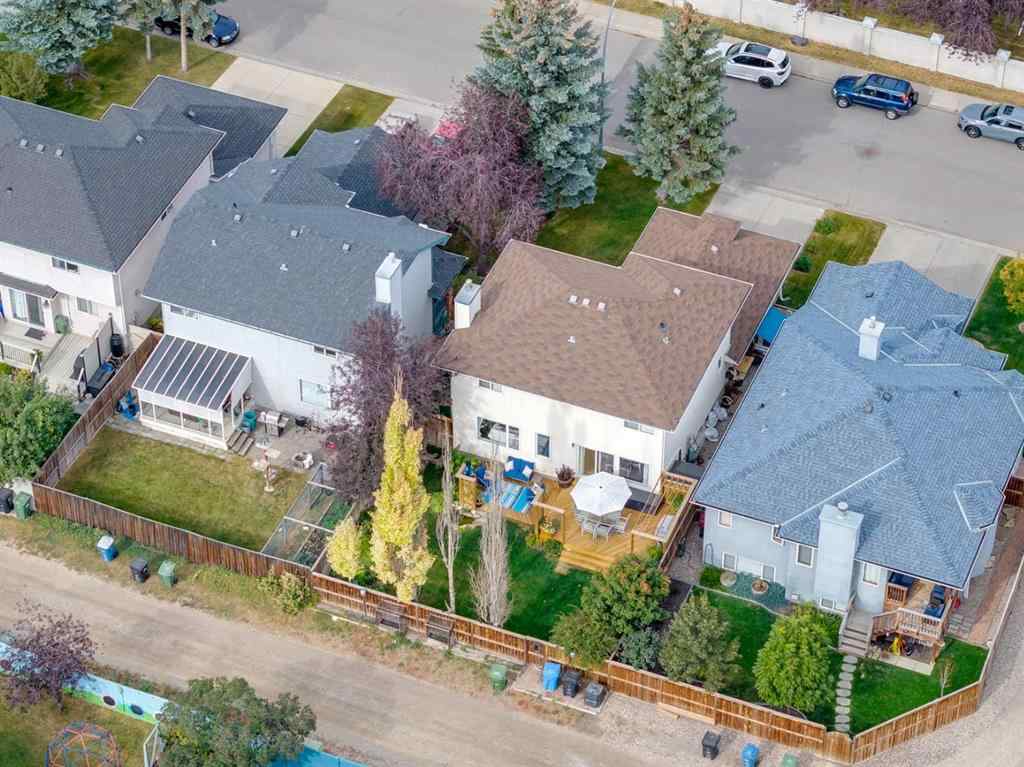 MLS® A2261578 - 1145 Sunlake Link SE in Sundance Calgary, Residential