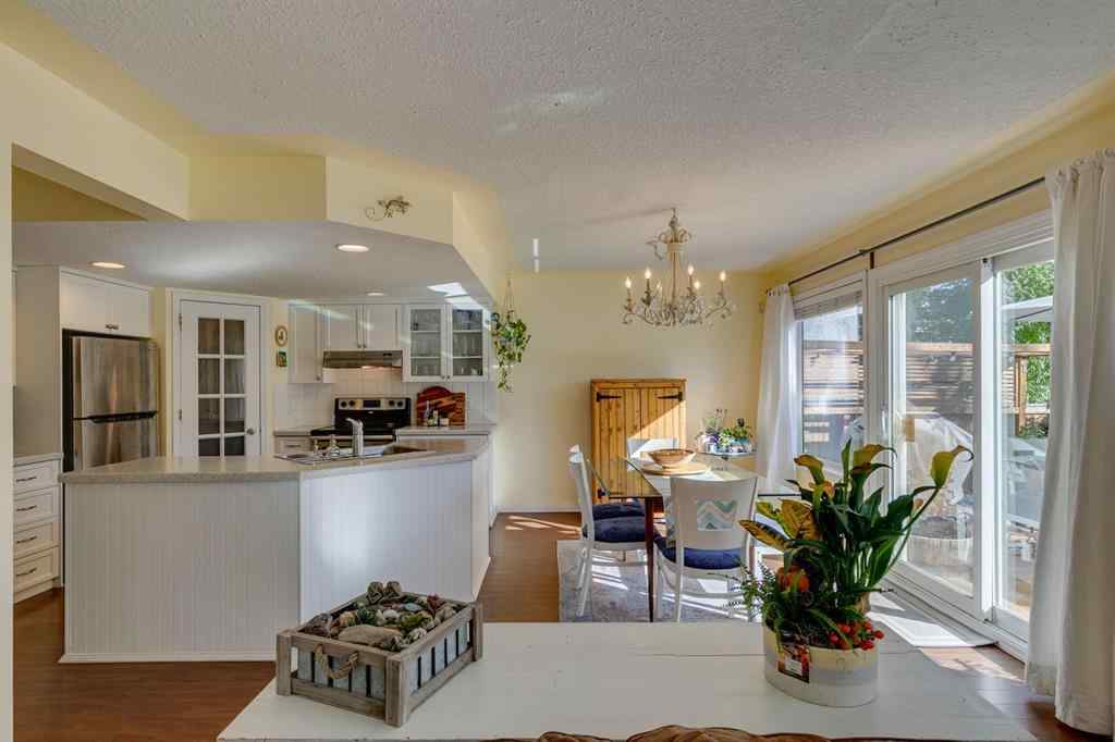 MLS® A2261578 - 1145 Sunlake Link SE in Sundance Calgary, Residential