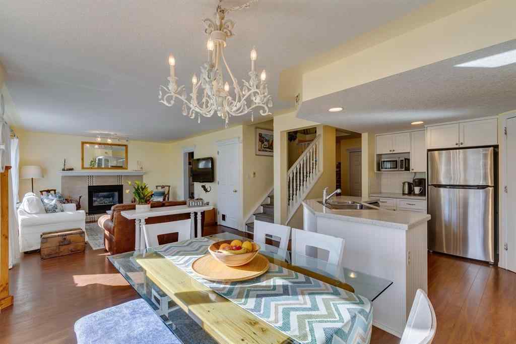 MLS® A2261578 - 1145 Sunlake Link SE in Sundance Calgary, Residential