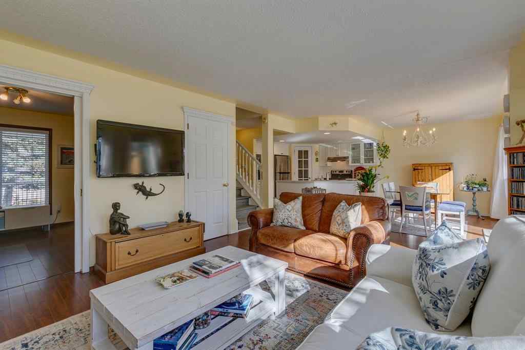 MLS® A2261578 - 1145 Sunlake Link SE in Sundance Calgary, Residential