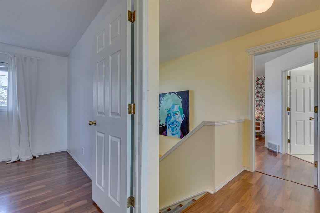 MLS® A2261578 - 1145 Sunlake Link SE in Sundance Calgary, Residential