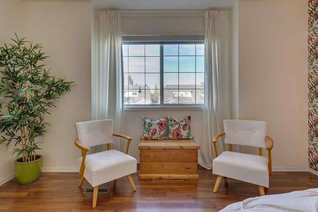 MLS® A2261578 - 1145 Sunlake Link SE in Sundance Calgary, Residential