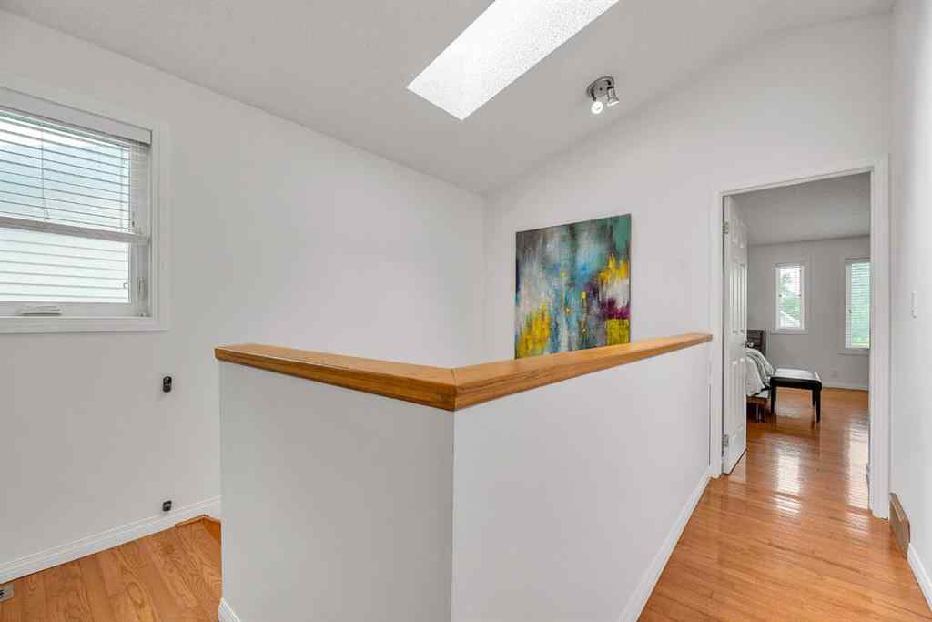 MLS® A2261580 - 1629 29 Avenue SW in South Calgary Calgary, Residential