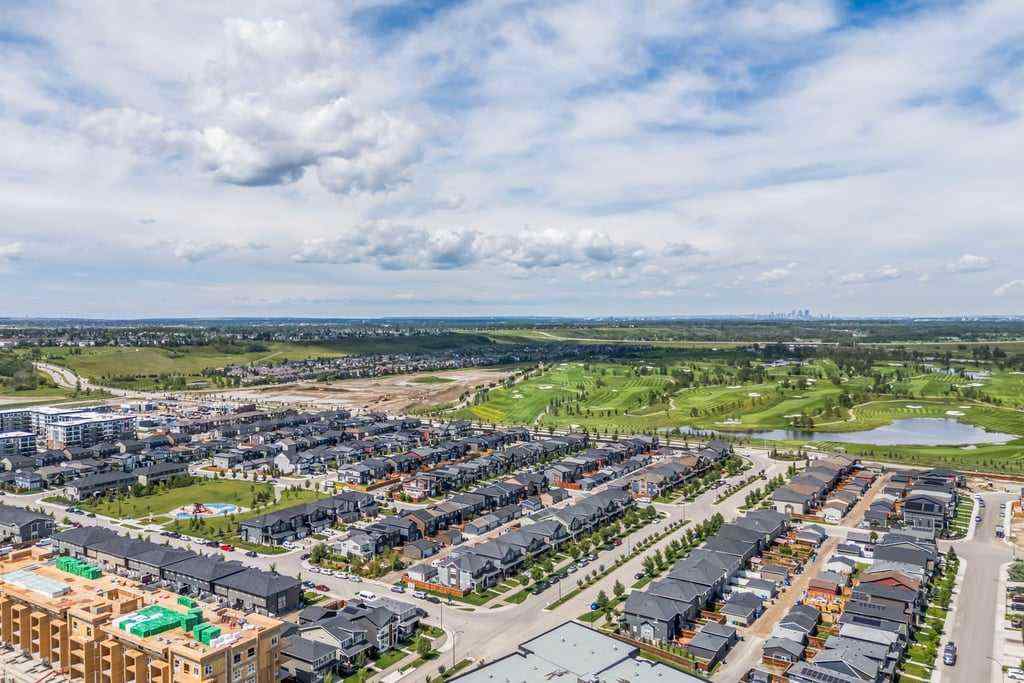 MLS® A2261581 - 42 Wolf Creek Manor SE in Wolf Willow Calgary, Residential