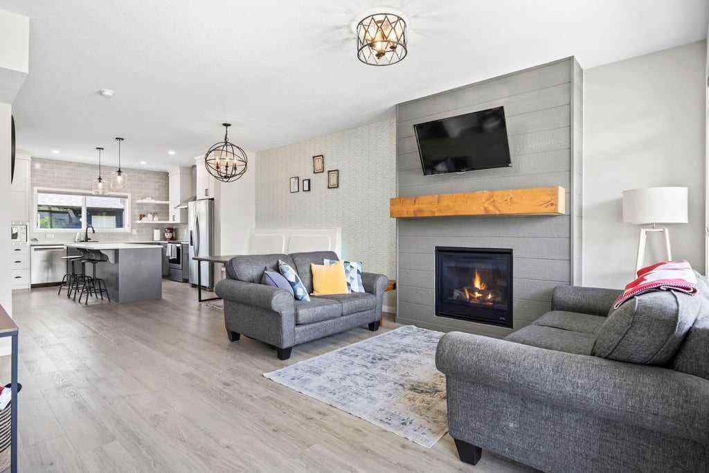 MLS® A2261581 - 42 Wolf Creek Manor SE in Wolf Willow Calgary, Residential