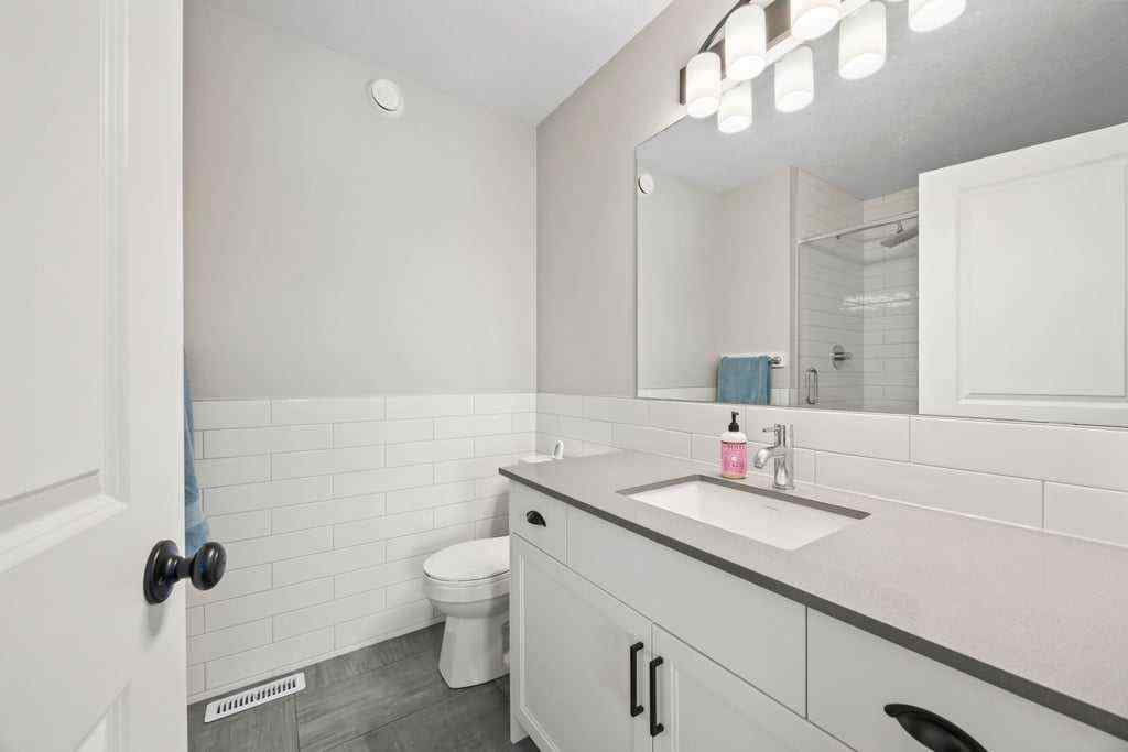 MLS® A2261581 - 42 Wolf Creek Manor SE in Wolf Willow Calgary, Residential