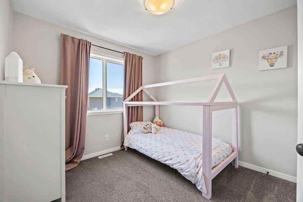 MLS® A2261581 - 42 Wolf Creek Manor SE in Wolf Willow Calgary, Residential