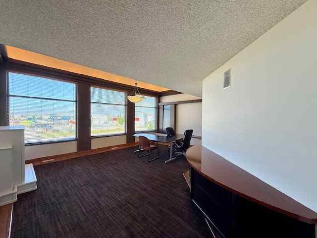 MLS® A2261582 - Unit #101 8715 109 Street  in Richmond Industrial Park Grande Prairie, Commercial