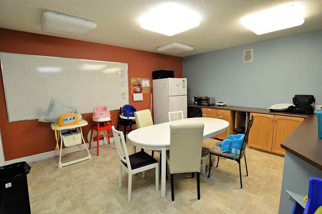 MLS® A2261582 - Unit #101 8715 109 Street  in Richmond Industrial Park Grande Prairie, Commercial