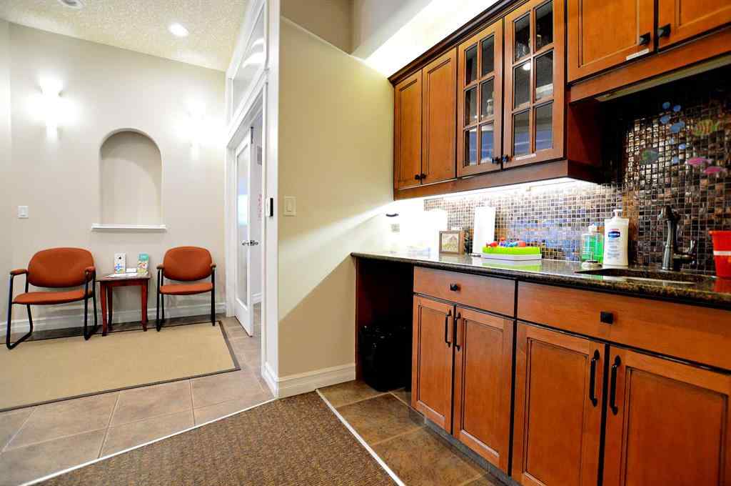 MLS® A2261582 - Unit #101 8715 109 Street  in Richmond Industrial Park Grande Prairie, Commercial