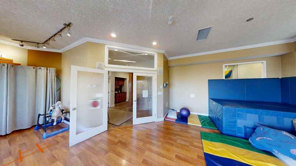 MLS® A2261582 - Unit #101 8715 109 Street  in Richmond Industrial Park Grande Prairie, Commercial