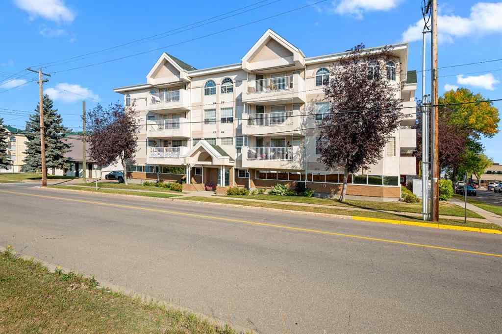 MLS® A2261586 - Unit #206 5120 48 Street  in Central Business District Lloydminster, Residential