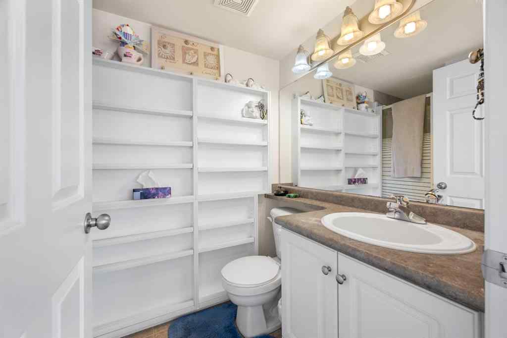 MLS® A2261586 - Unit #206 5120 48 Street  in Central Business District Lloydminster, Residential