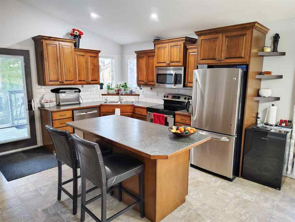 MLS® A2261590 - 414 10A Street  in NONE Nobleford, Residential