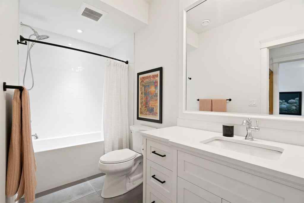 MLS® A2261596 - 2818 36 Street SW in Killarney/Glengarry Calgary, Residential