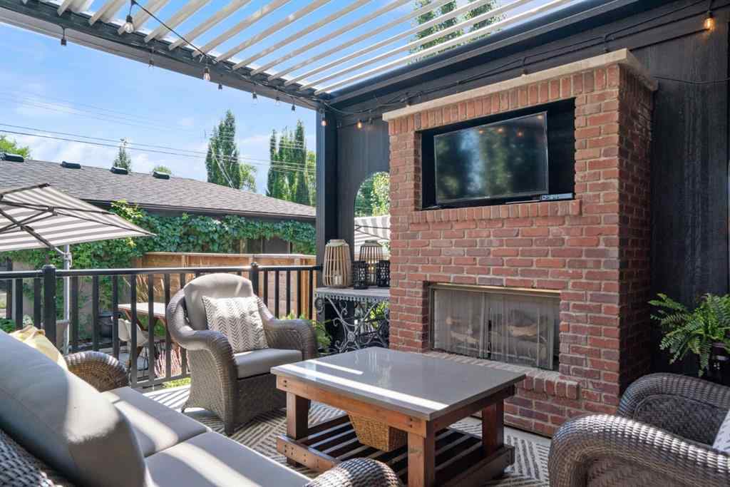 MLS® A2261596 - 2818 36 Street SW in Killarney/Glengarry Calgary, Residential