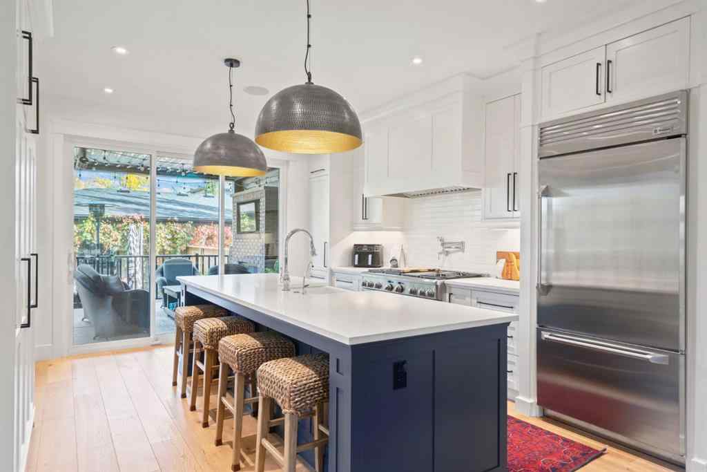 MLS® A2261596 - 2818 36 Street SW in Killarney/Glengarry Calgary, Residential