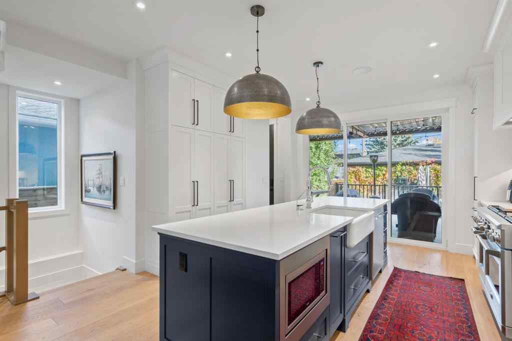 MLS® A2261596 - 2818 36 Street SW in Killarney/Glengarry Calgary, Residential