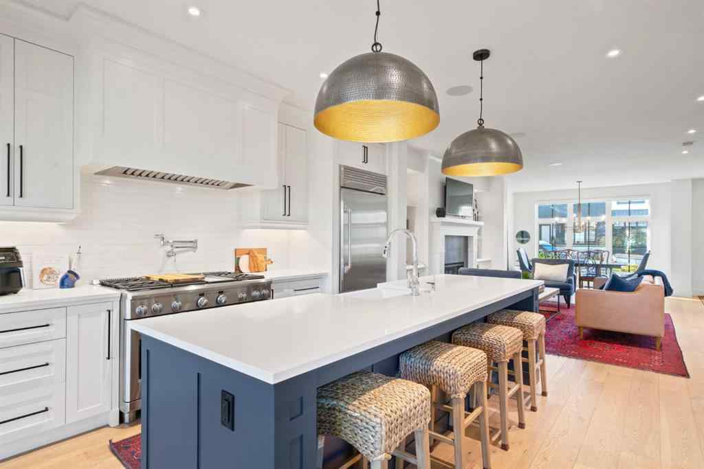 MLS® A2261596 - 2818 36 Street SW in Killarney/Glengarry Calgary, Residential