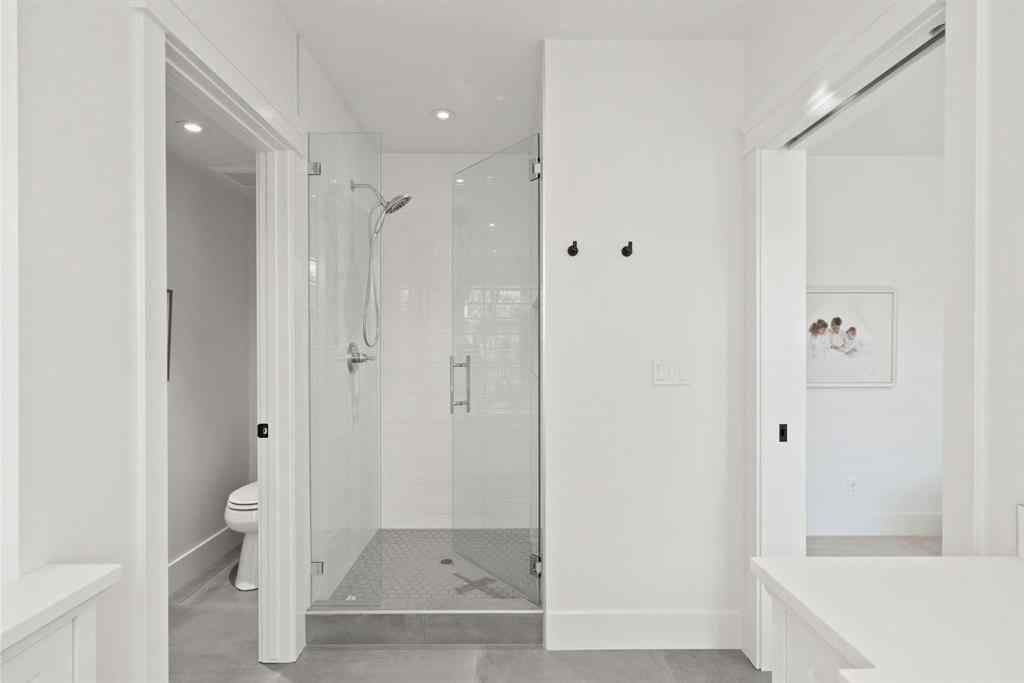 MLS® A2261596 - 2818 36 Street SW in Killarney/Glengarry Calgary, Residential