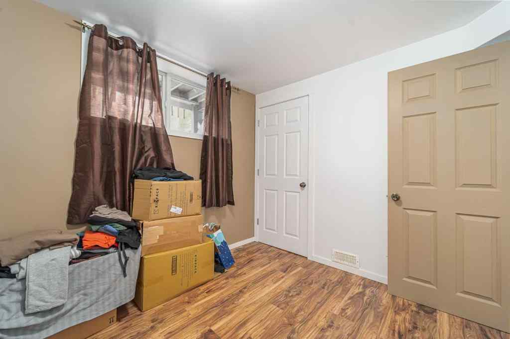 MLS® A2261598 - 1730 12 Avenue S in Agnes Davidson Lethbridge, Residential