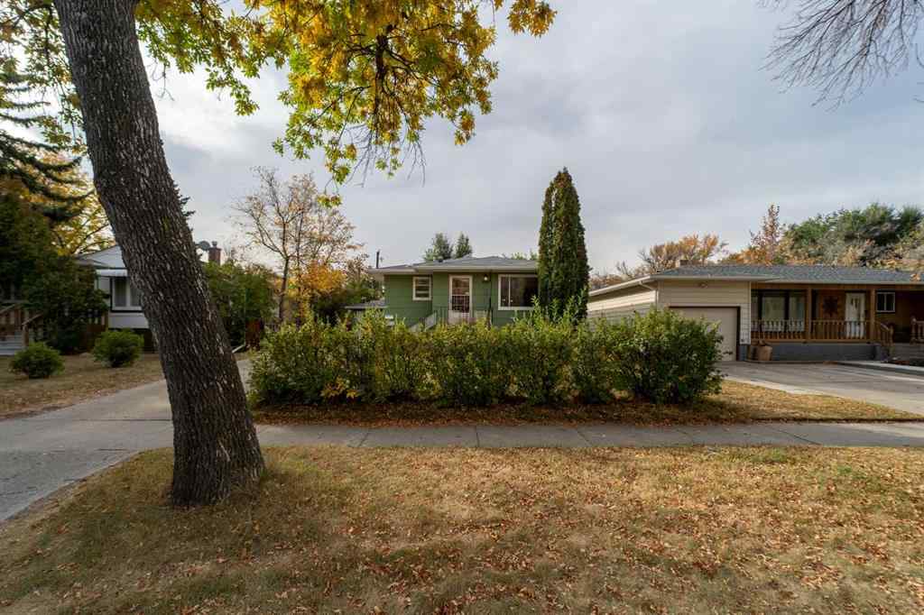 MLS® A2261598 - 1730 12 Avenue S in Agnes Davidson Lethbridge, Residential