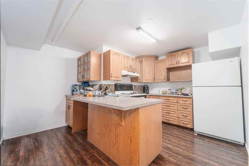 MLS® A2261598 - 1730 12 Avenue S in Agnes Davidson Lethbridge, Residential